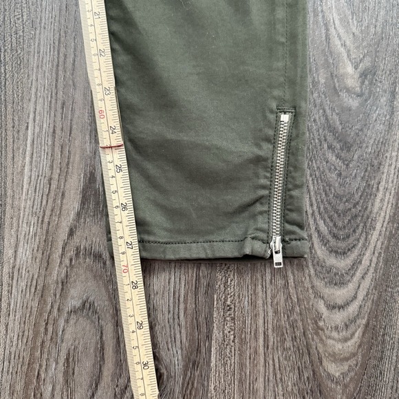 MAVI Soft Stretchy Khaki Juliette Mid Rise Skinny Cargo Size 27 Zip Ankle NWT - Picture 8 of 10